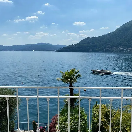 Flat Via De Benzi In - Lake Como Apartamento